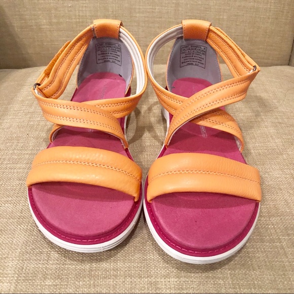rockport sandals dsw